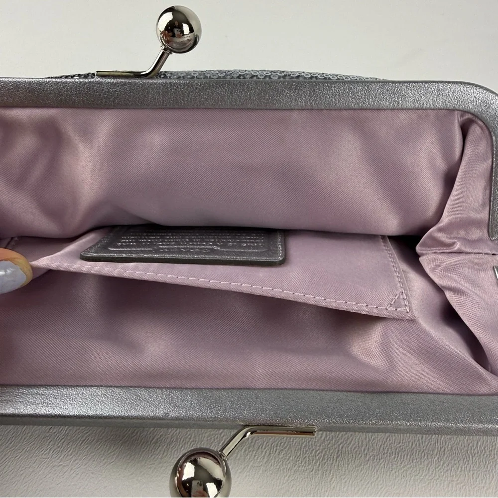 Coach Julia Limited Edition Silver Sequin Kisslock Clutch Wristlet - Picture 12 of 14